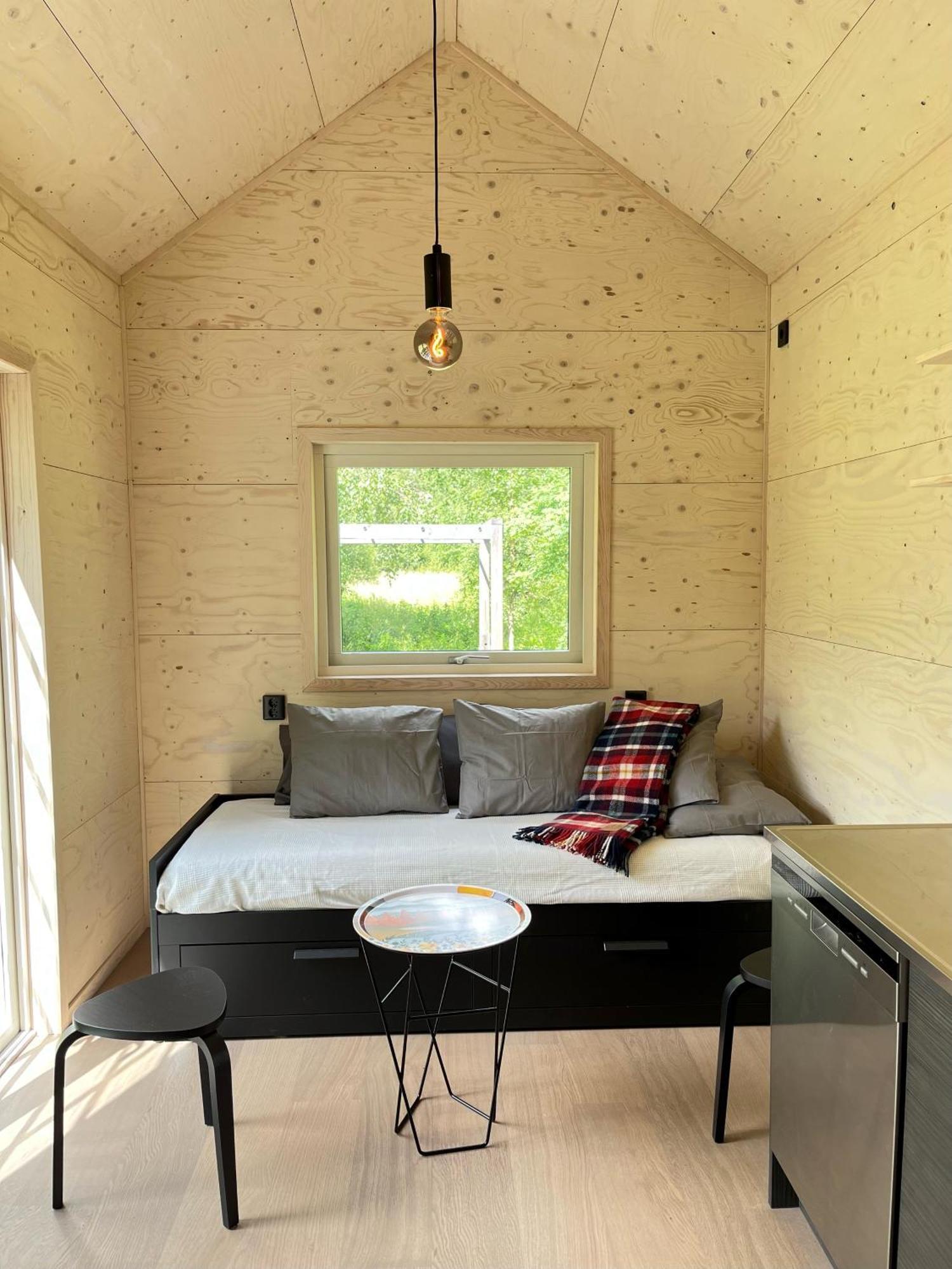 Eljest Bed & Breakfast 우메오 외부 사진